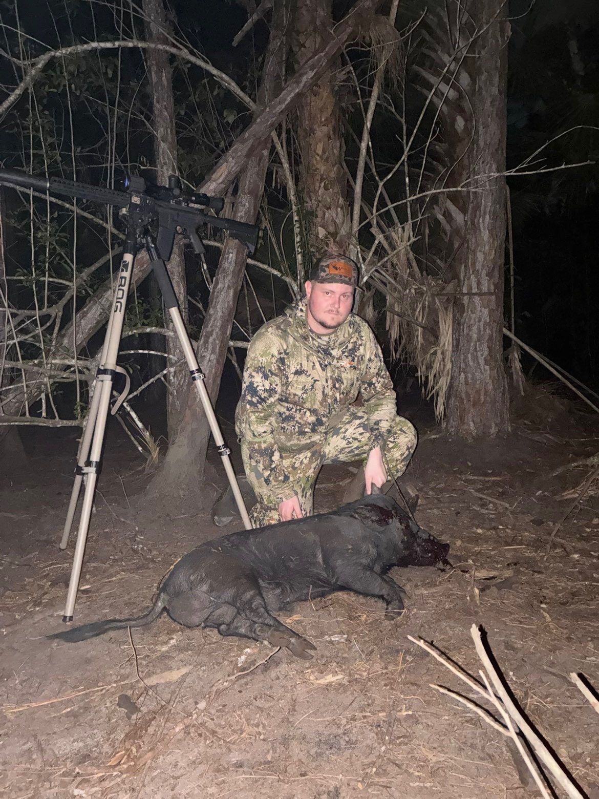 Night hog harvest with thermal rifle